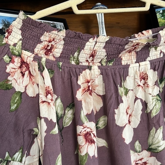 ODDY Purple Floral Off-the-Shoulder Blouse, Size Medium, GUC. - Picture 5 of 6
